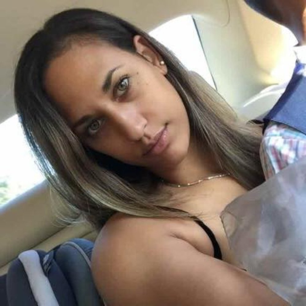 Meet your Posher, Dionna